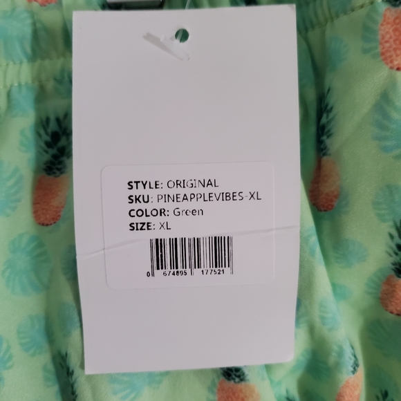 Bermie's Pineapple Vibes Swim Trunks - Picture 6 of 12